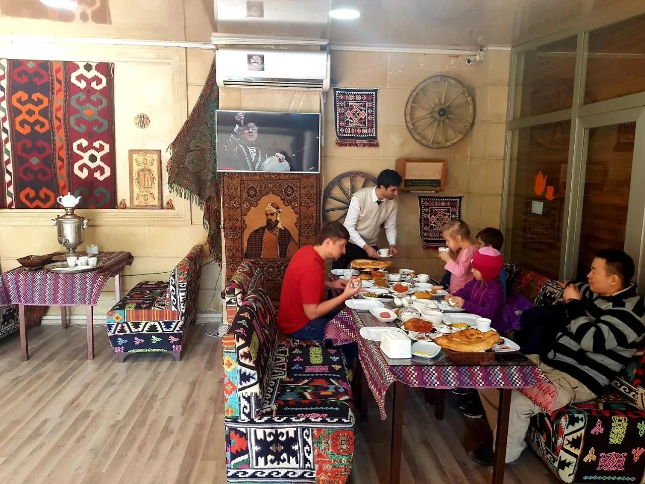 All Seasons Hotel Bakü